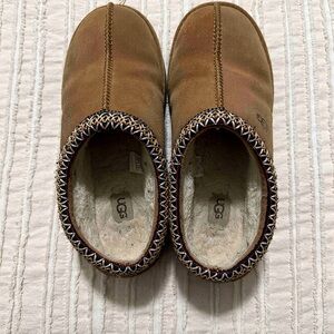UGG Kids Tan Slippers with Patterned Trim